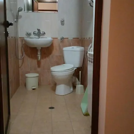 Rebeka Guest House Tryavna Exterior photo